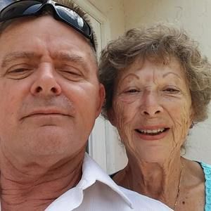 Meet your Posher, Jon